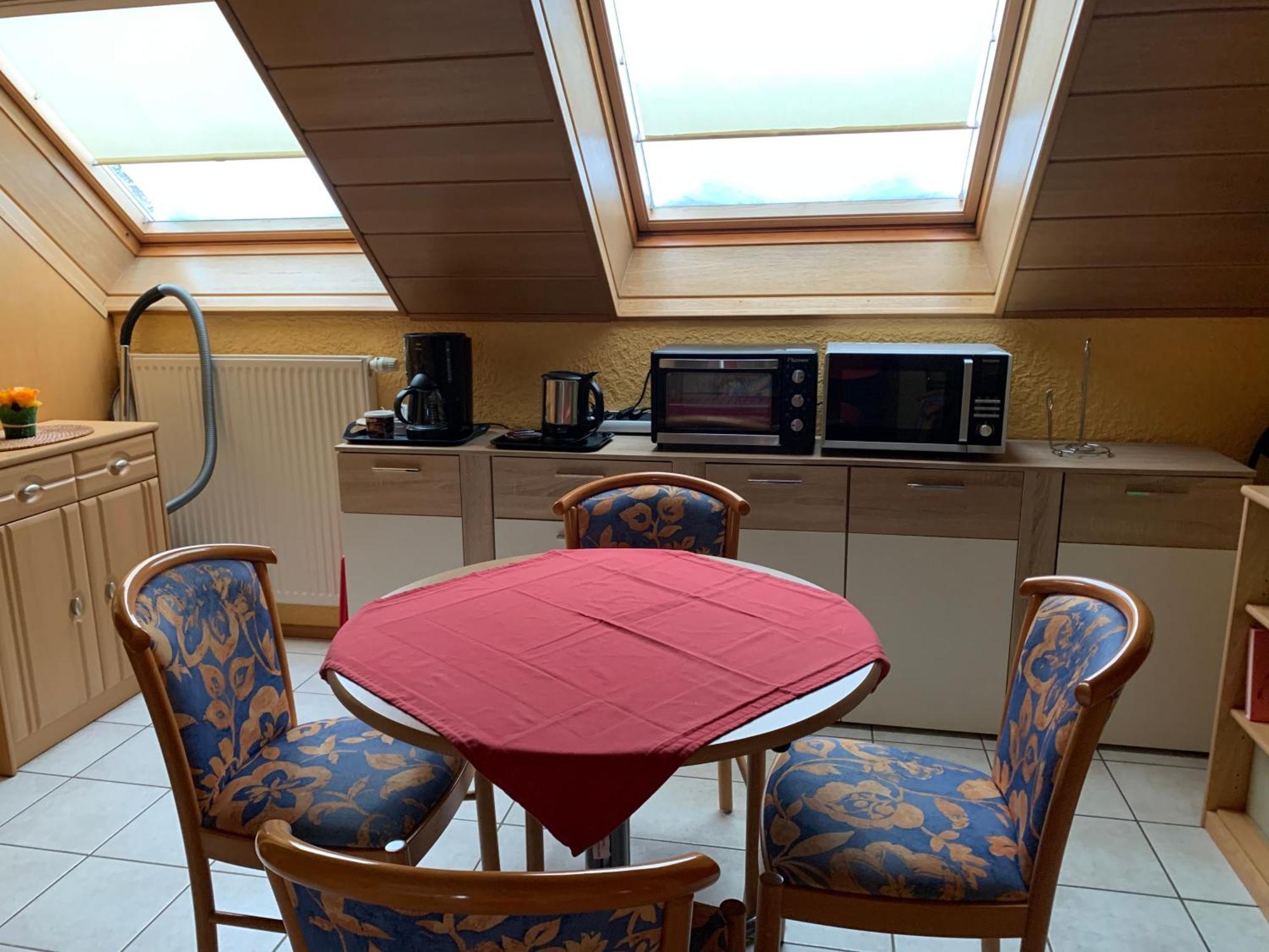Gaestehaus Monika Hornbach Bagian luar foto